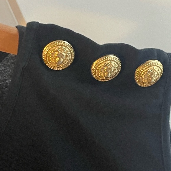 BALMAIN Tank Top Black Gold Graphic Print Heavy Gold Hardware Sleeveless Sz 36/4 - Picture 7 of 14